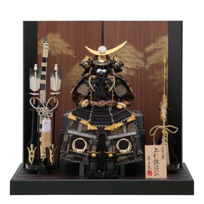 東玉の五月人形｜戦国武将の鎧兜をモチーフにした五月人形「名将飾り」