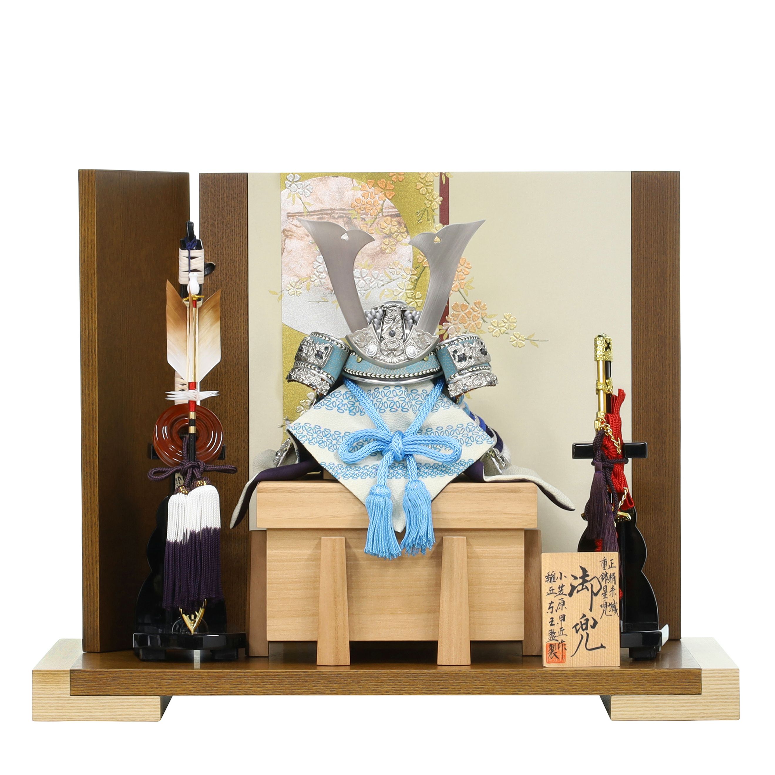 男の子目線」で選ぶ！端午の節句の兜飾りセレクション | 人形の東玉