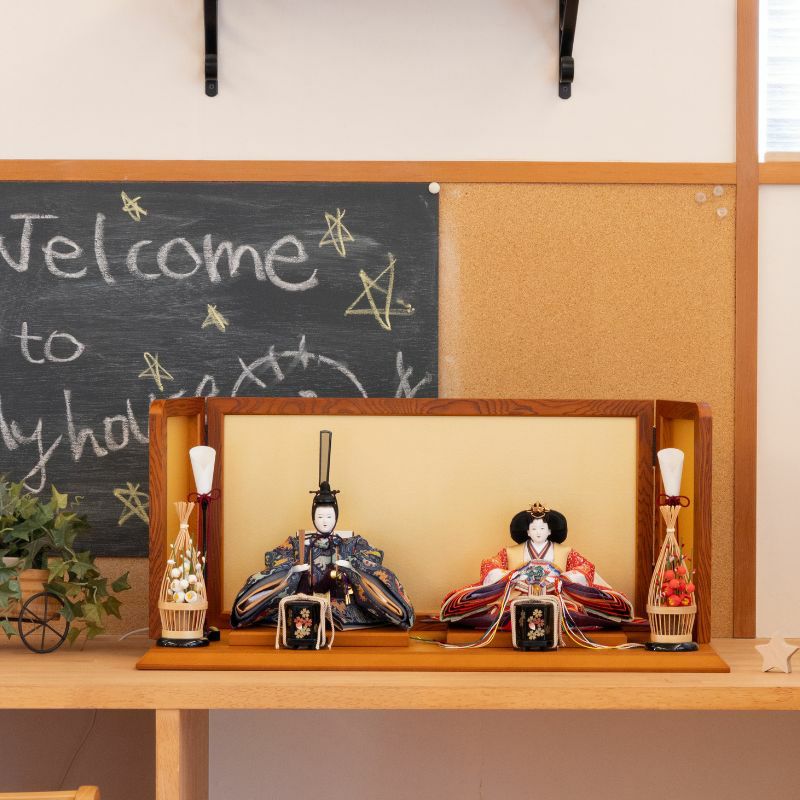 雛人形龍村裂 親王飾り 獅噛鳥獣文錦